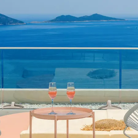 Villa Rosy Dreamy Ultra Luxury