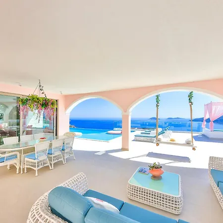 Rosy Dreamy Ultra Luxury Villa *