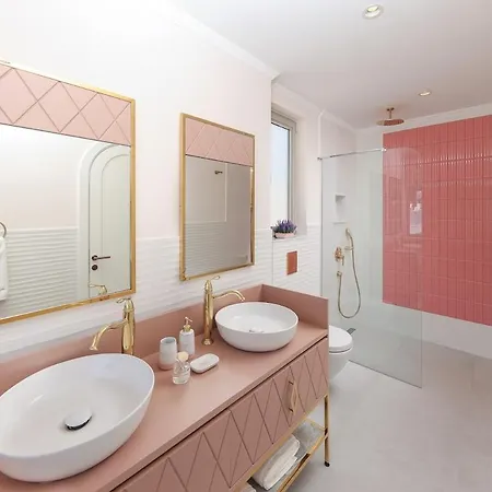 Rosy Dreamy Ultra Luxury Villa *