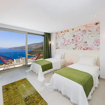 Rosy Dreamy Ultra Luxury * Kas