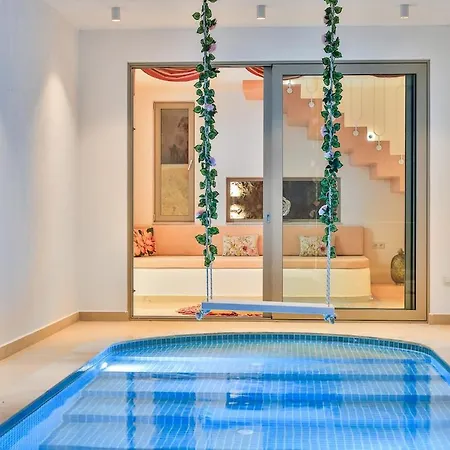 Rosy Dreamy Ultra Luxury *