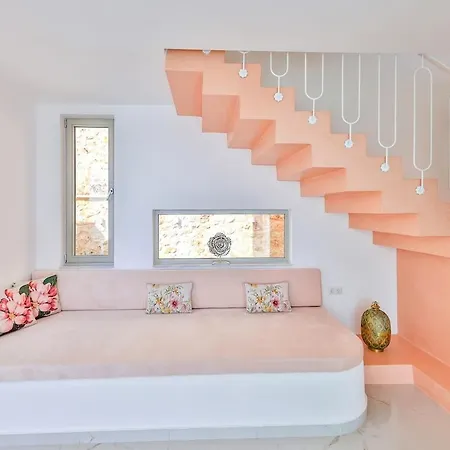 Rosy Dreamy Ultra Luxury Villa *