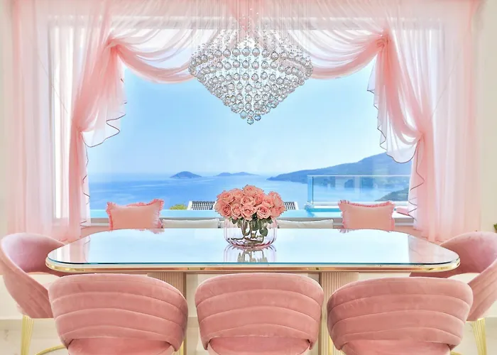 Rosy Dreamy Ultra Luxury Kaş