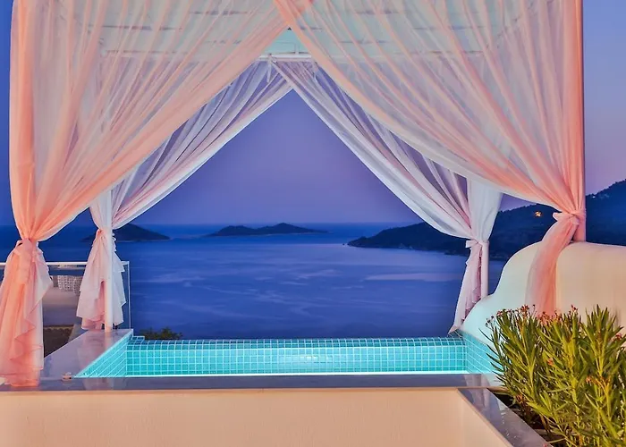 Rosy Dreamy Ultra Luxury Kaş
